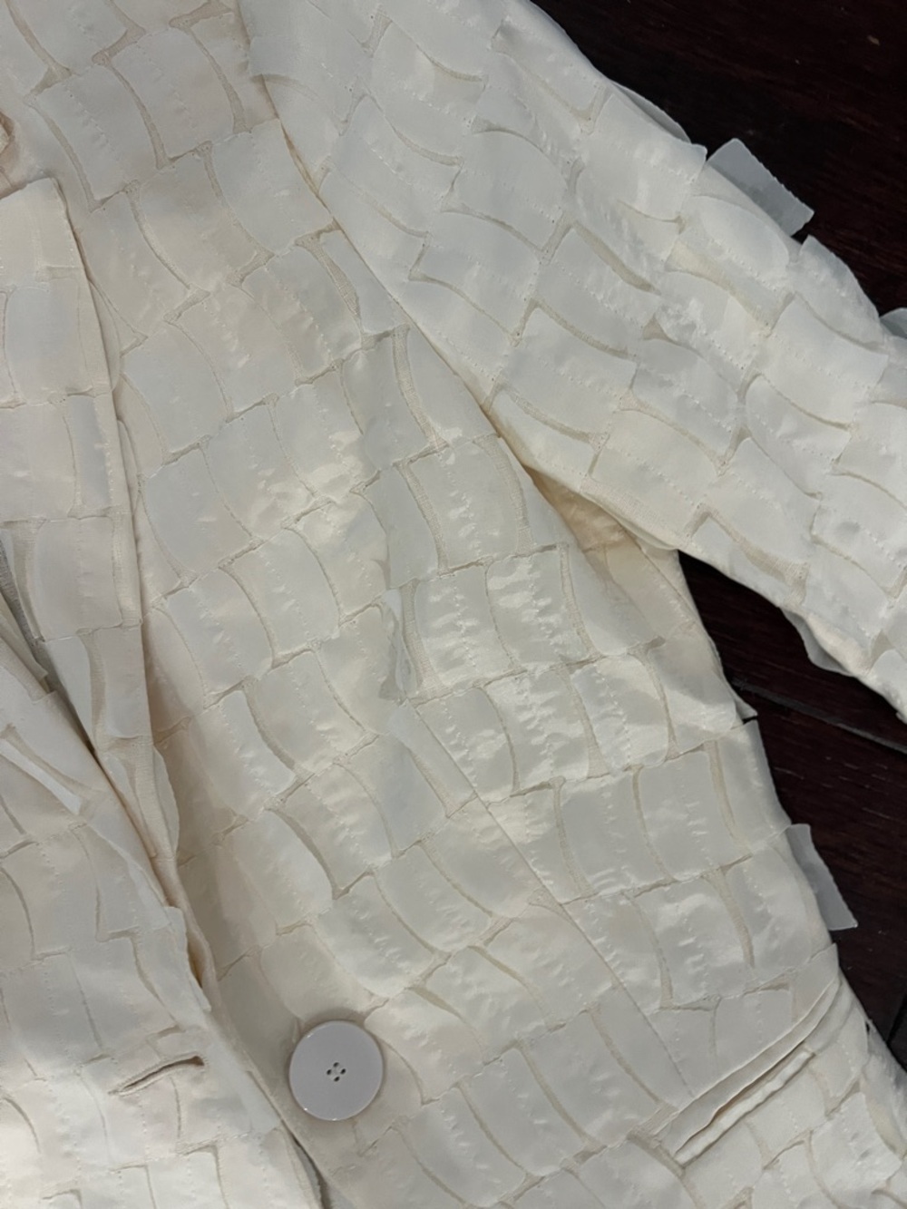 Kriziapoi cream Textured Single-Button Blazer - Picture 3 of 3